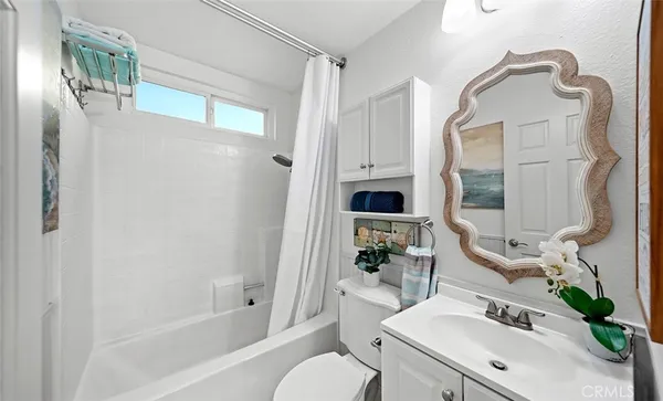 $1,050,000 | 8481 East Foothill Street, Anaheim Hills, CA 92808