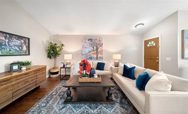 $1,050,000 | 8481 East Foothill Street, Anaheim Hills, CA 92808