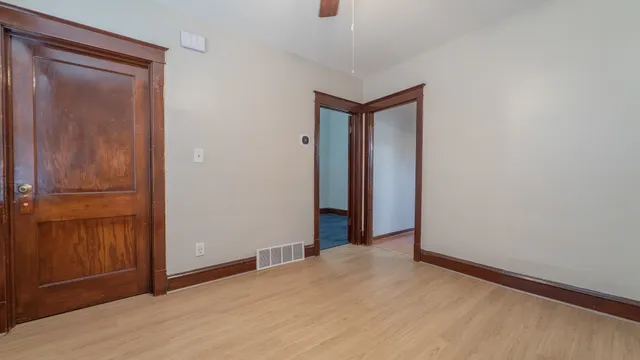 $219,900 | 10439 South Ave M, Chicago, IL 60617