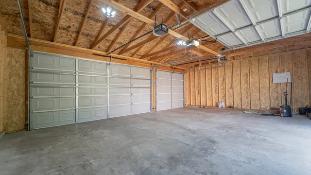 $219,900 | 10439 South Ave M, Chicago, IL 60617