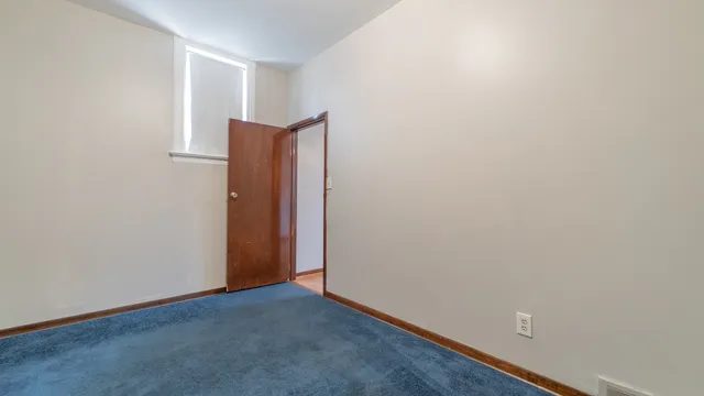$219,900 | 10439 South Ave M, Chicago, IL 60617