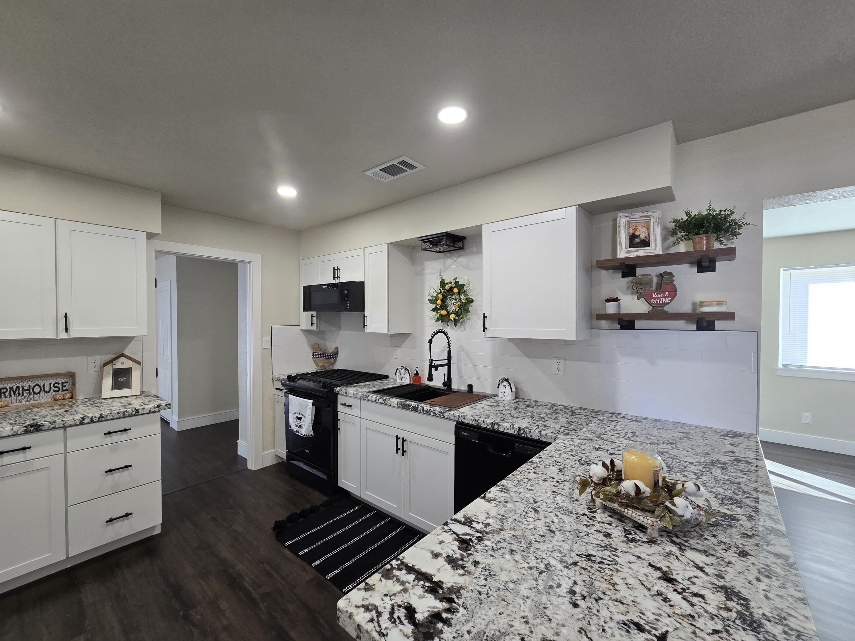 18665 Benson Road Cottonwood, CA 96022 - Photo 11 of 57 20251017_144606