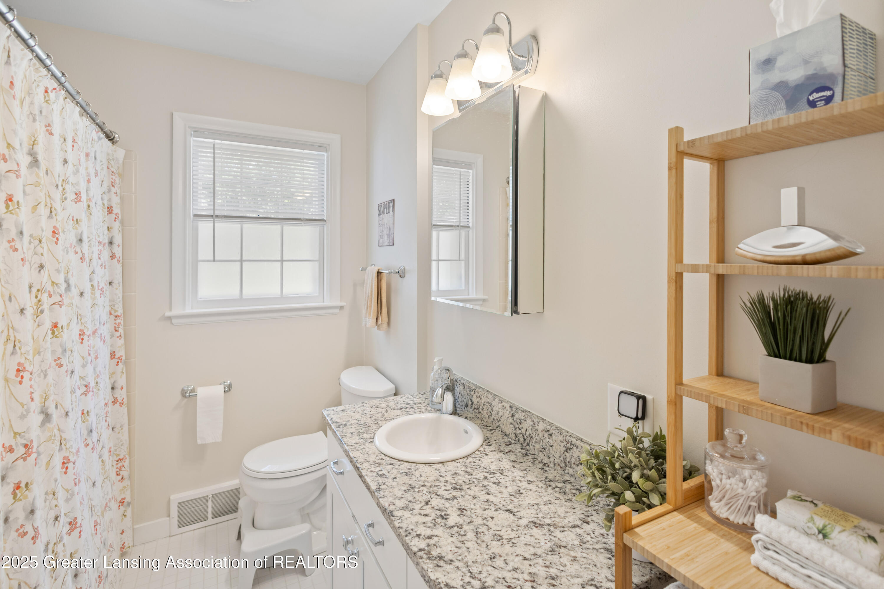 1432 Harvard Road East Lansing, MI 48823 - Photo 24 of 49 HARVARD-18