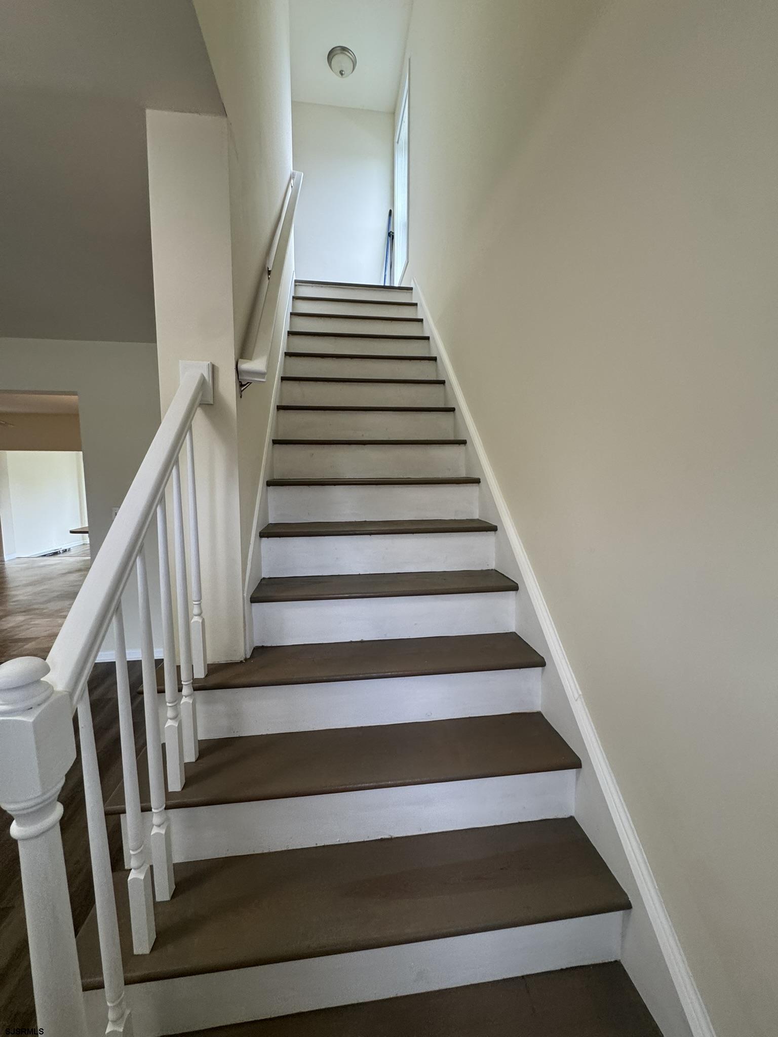 2192 West Avenue, Unit RIGHT SIDE Linwood, NJ 08221 - Photo 11 of 23 a view of entryway
