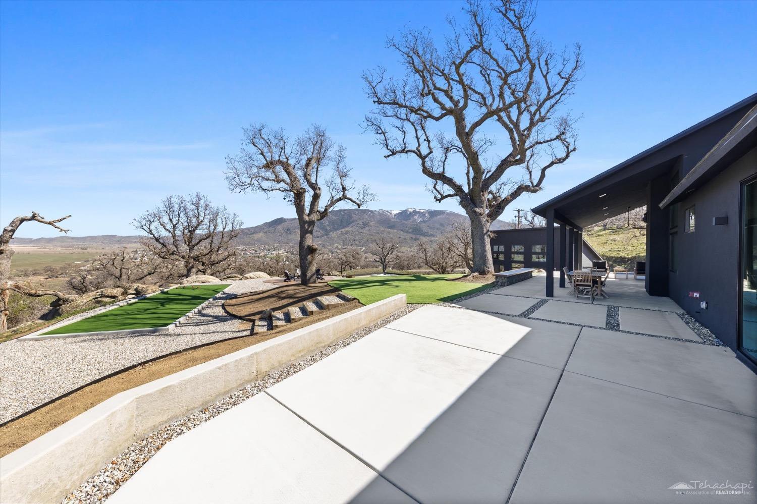 28901 Augusta Way Tehachapi, CA 93561 - Photo 59 of 65 59