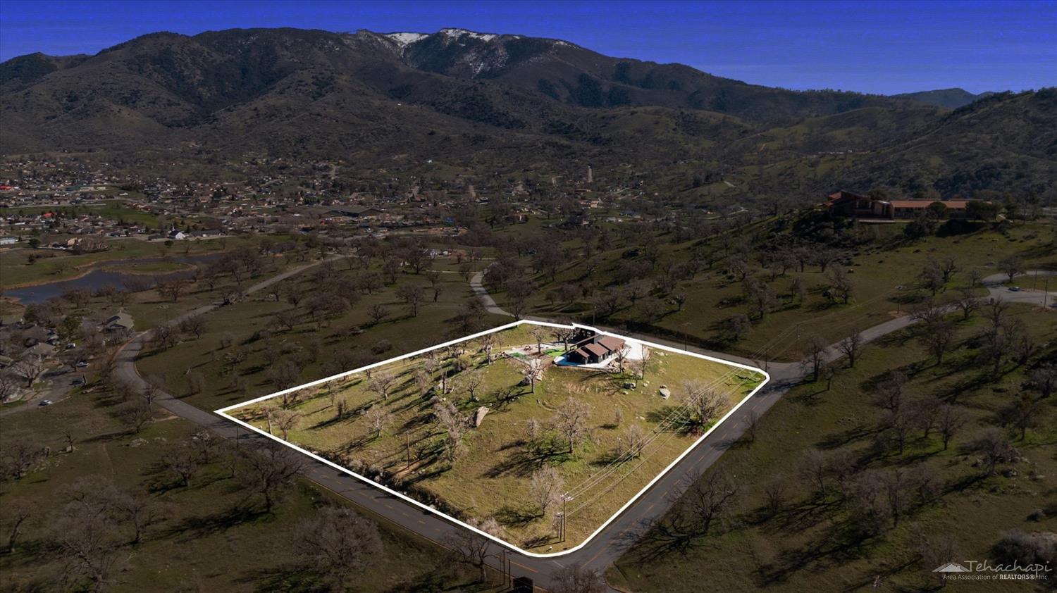 28901 Augusta Way Tehachapi, CA 93561 - Photo 64 of 65 64