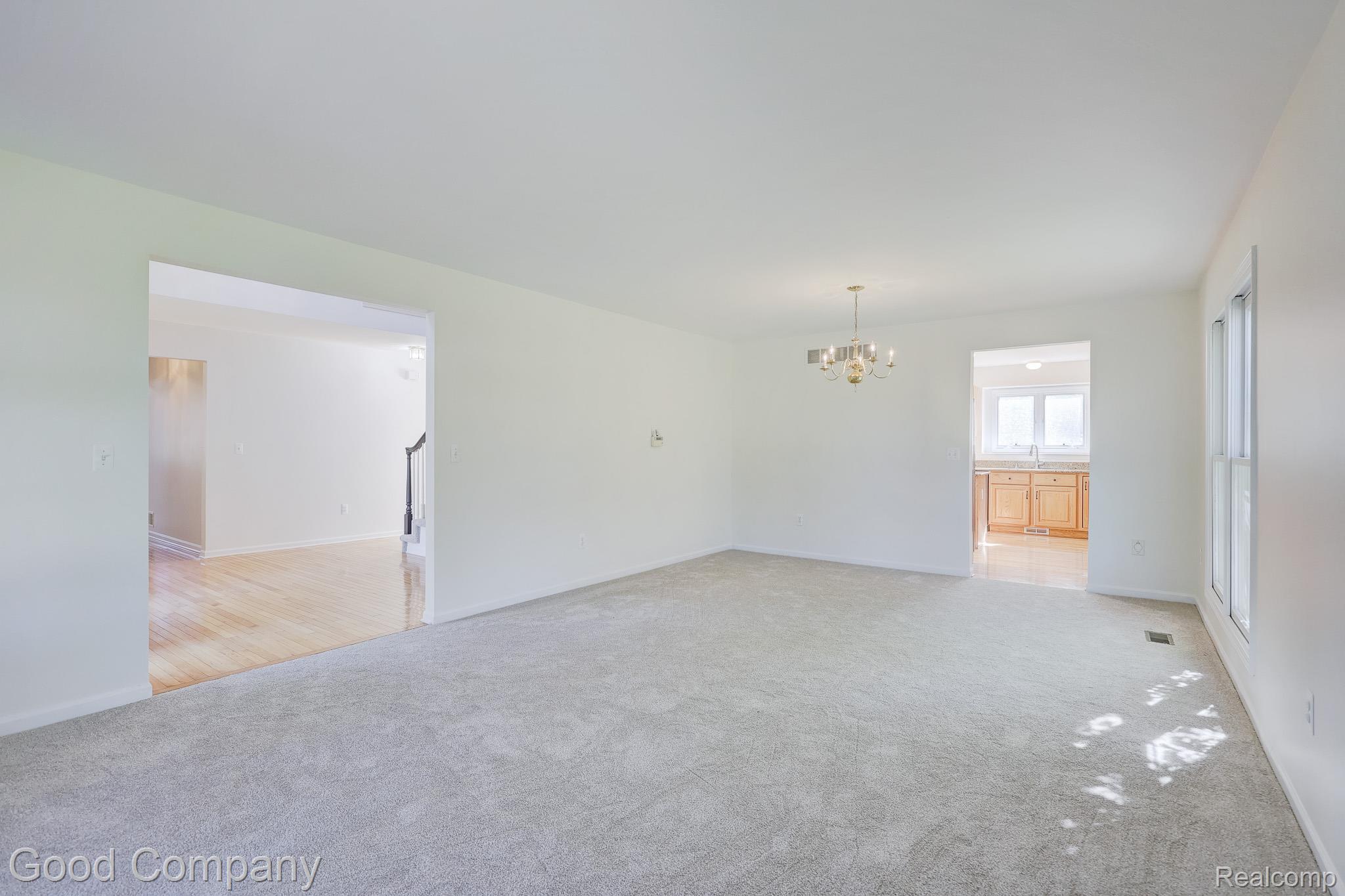 3526 Inverness Drive Rochester, MI 48306 - Photo 15 of 82 3526 Inverness Dr.-7.jpg
