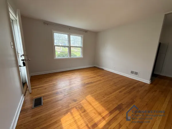 $950 | 3512 View Avenue, Roanoke, VA 24018