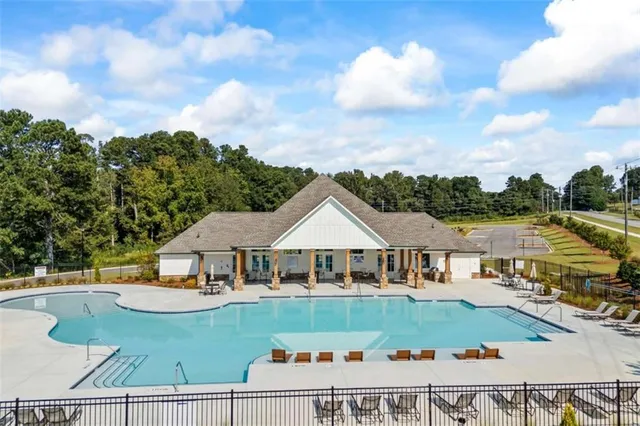 $399,900 | 16 Casteel Circle, Bethlehem, GA 30620