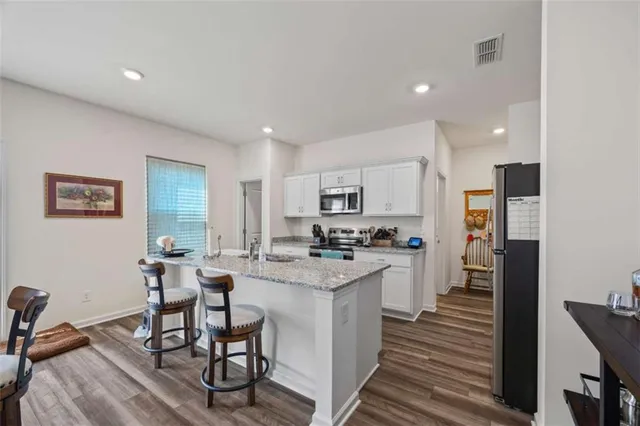 $399,900 | 16 Casteel Circle, Bethlehem, GA 30620