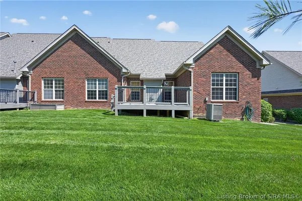 $409,000 | 504 Autumn Grove Circle, New Albany, IN 47150