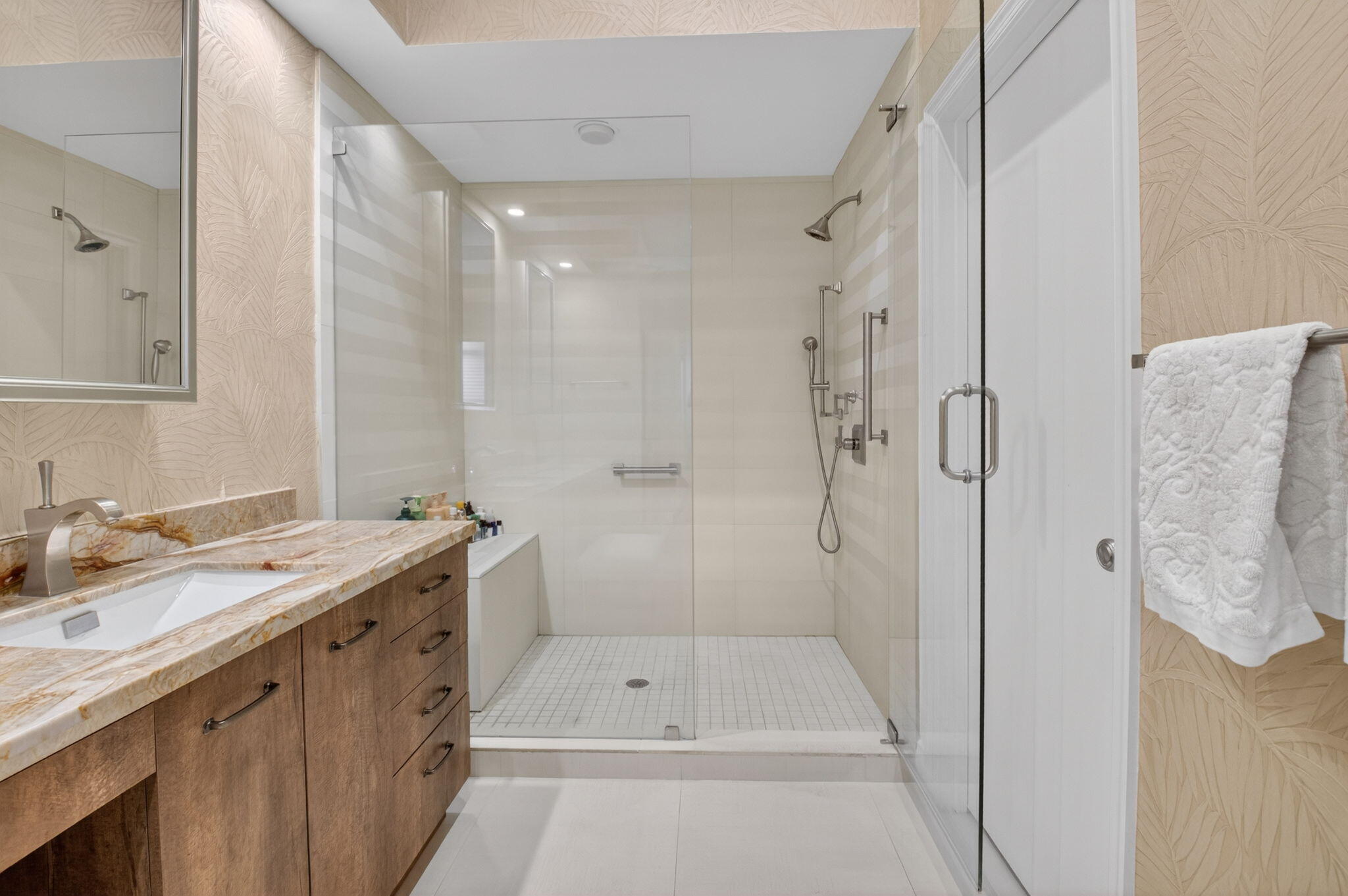 2437 Northwest 64th Street Boca Raton, FL 33496 - Photo 23 of 49 26-web-or-mls-DSC_2714