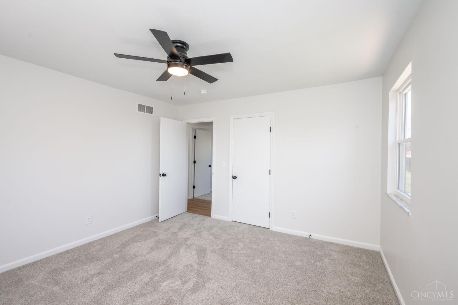 3543 Rackacres Drive Cincinnati, OH 45211 - Photo 41 of 55