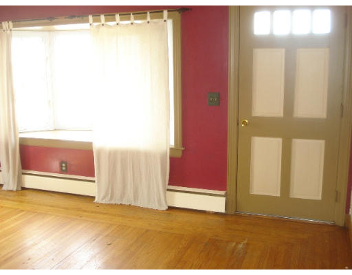 70 Rocco Avenue Pawtucket, RI 02860 - Photo 3 of 8 Gallery Image 3