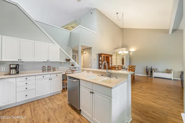 $2,600 | 3145 Lakeside Commons Drive Southeast, Unit 1, Southport, NC 28461