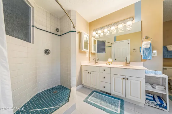 $2,600 | 3145 Lakeside Commons Drive Southeast, Unit 1, Southport, NC 28461
