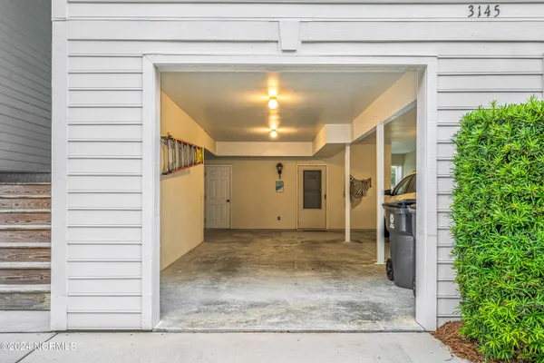 $2,600 | 3145 Lakeside Commons Drive Southeast, Unit 1, Southport, NC 28461