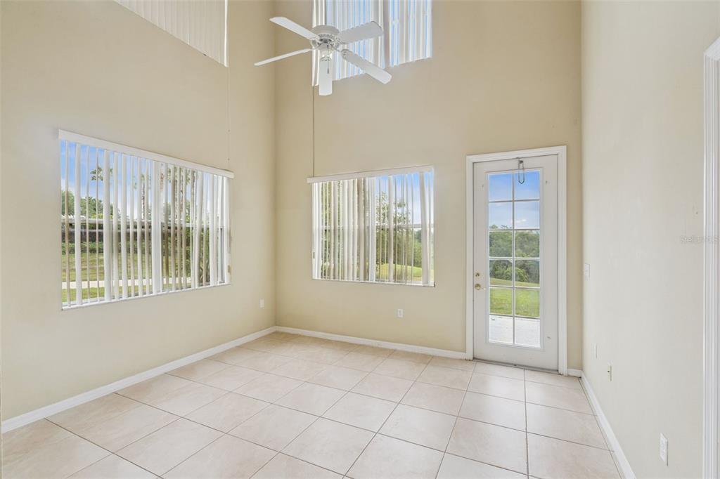 722 Chacall Loop Mount Dora, FL 32757 - Photo 3 of 23