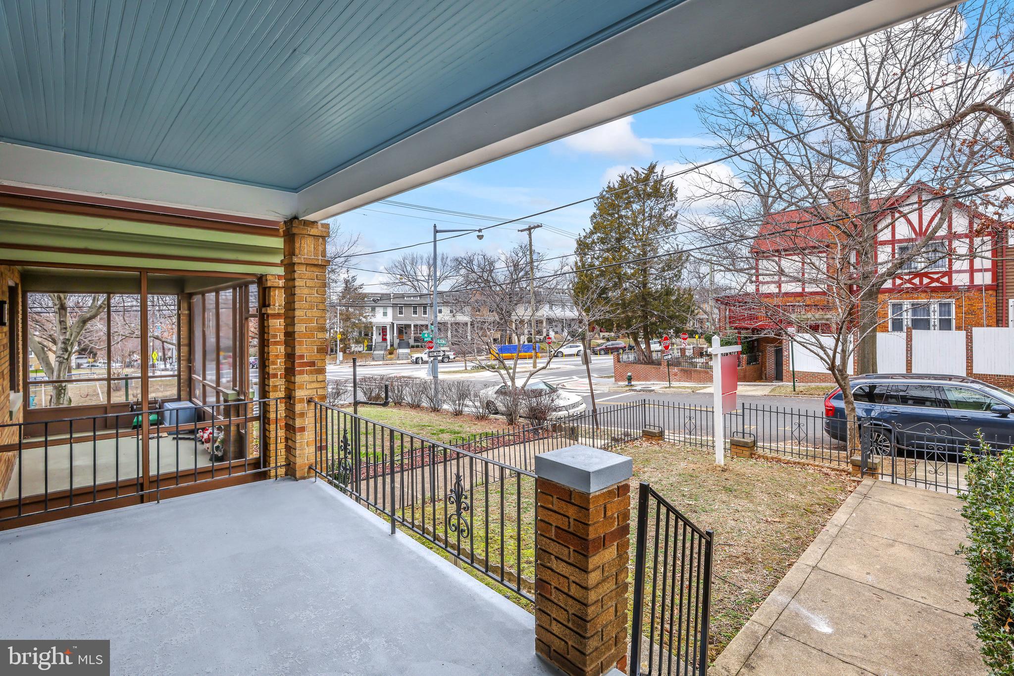 334 Allison Street Northwest Washington, DC 20011 - Photo 3 of 26