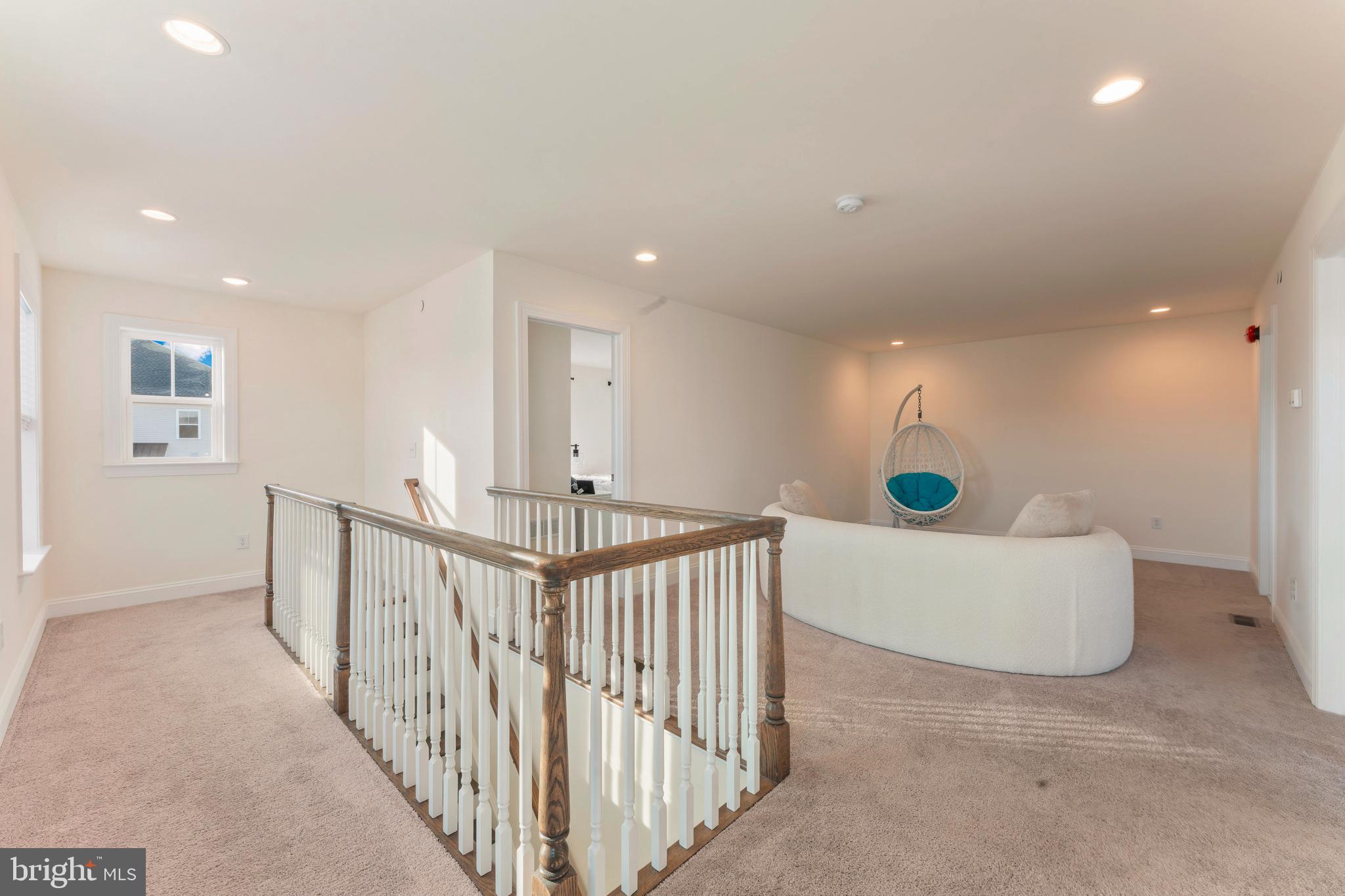 2 Parry Way Warminster, PA 18974 - Photo 20 of 41 a view of livingroom with furniture