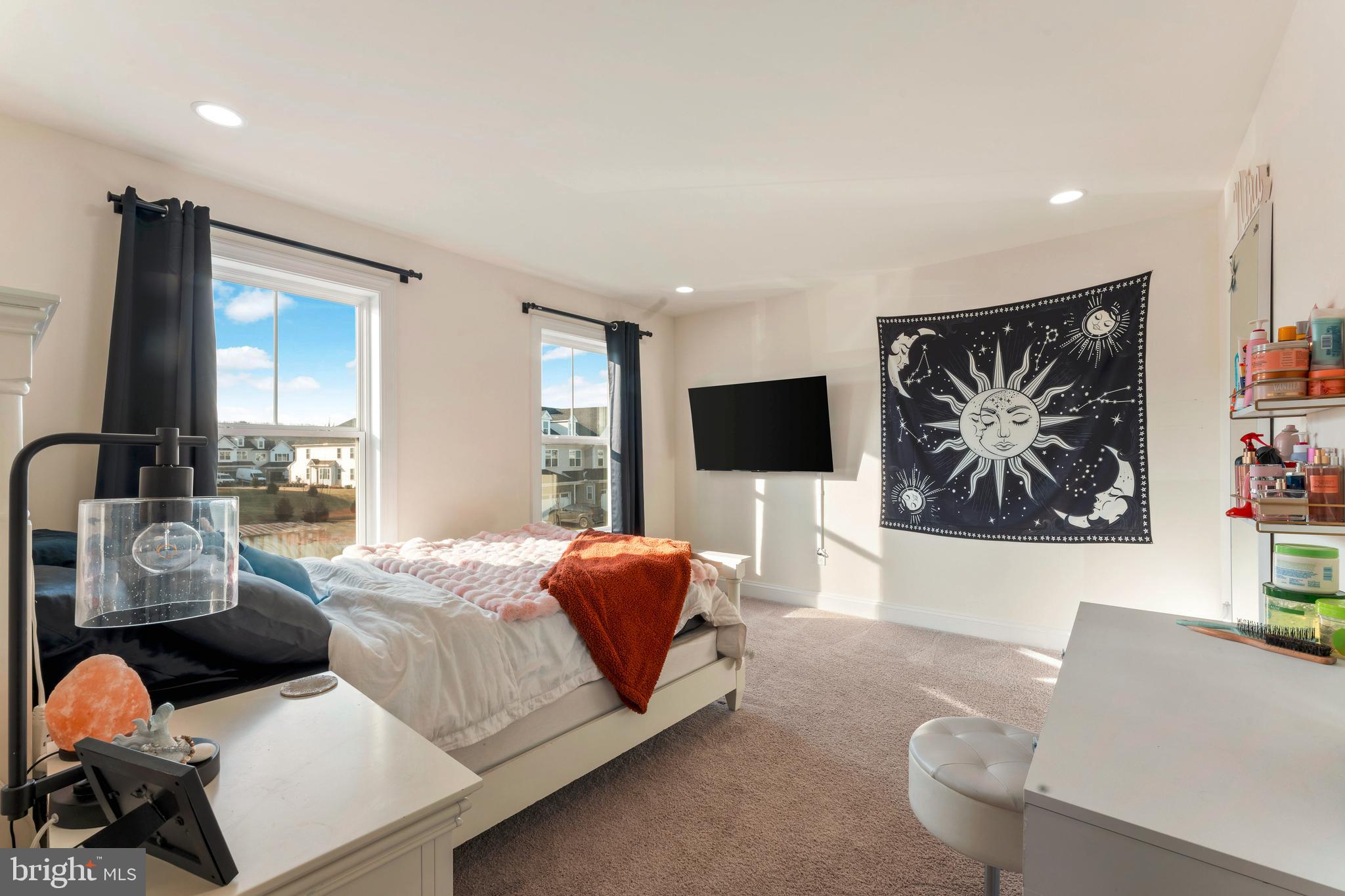 2 Parry Way Warminster, PA 18974 - Photo 28 of 41 a bedroom with a bed and a flat screen tv