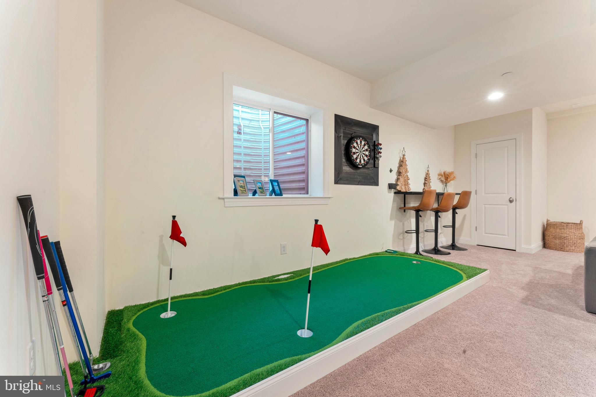 2 Parry Way Warminster, PA 18974 - Photo 35 of 41 a living room with furniture and a wooden floor