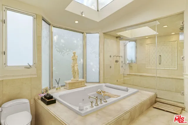 $27,500 | 707 North Bedford Drive, Beverly Hills, CA 90210