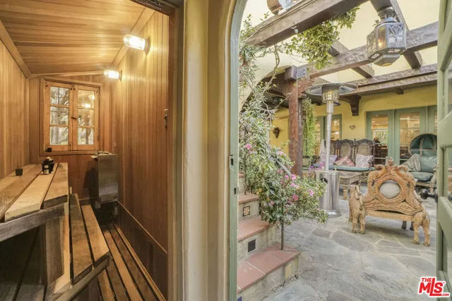 $27,500 | 707 North Bedford Drive, Beverly Hills, CA 90210