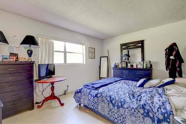 $1,725 | 610 Southeast 2nd Avenue, Unit L26, Deerfield Beach, FL 33441