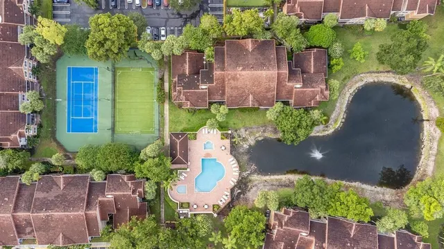 $258,000 | 8851 Wiles Road, Unit 305, Coral Springs, FL 33067