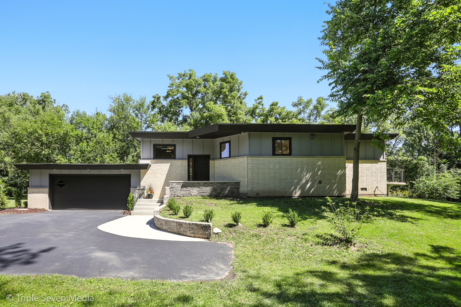 18801 Ruth Drive Mokena, IL 60448 - Photo 2 of 35 front view of a house with a yard