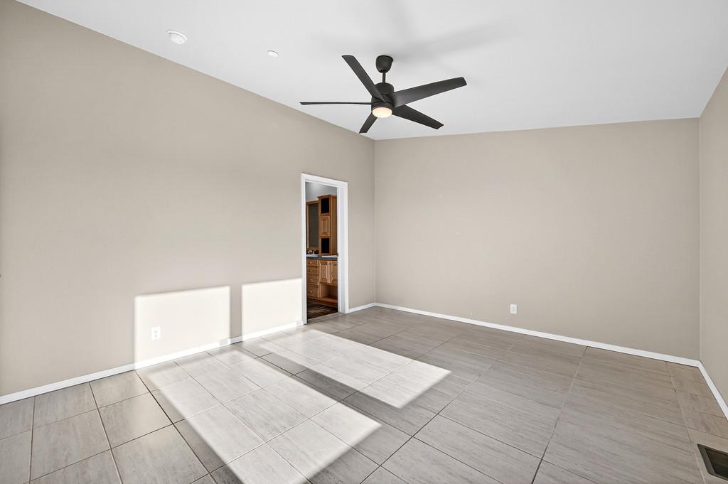 235 Grimont Road Oroville, CA 95966 - Photo 37 of 68 a view of an empty room