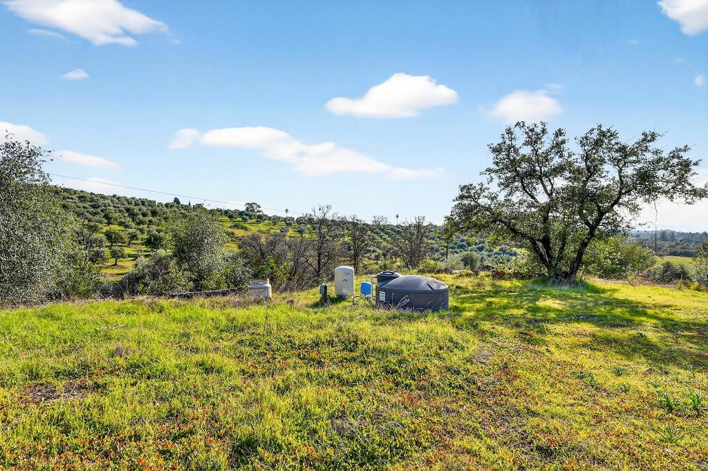 235 Grimont Road Oroville, CA 95966 - Photo 62 of 68 a view of a lake with houses