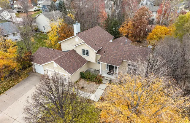 $525,000 | 18644 85th Avenue North, Maple Grove, MN 55311