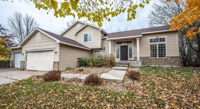 $525,000 | 18644 85th Avenue North, Maple Grove, MN 55311