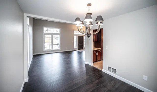 $525,000 | 18644 85th Avenue North, Maple Grove, MN 55311