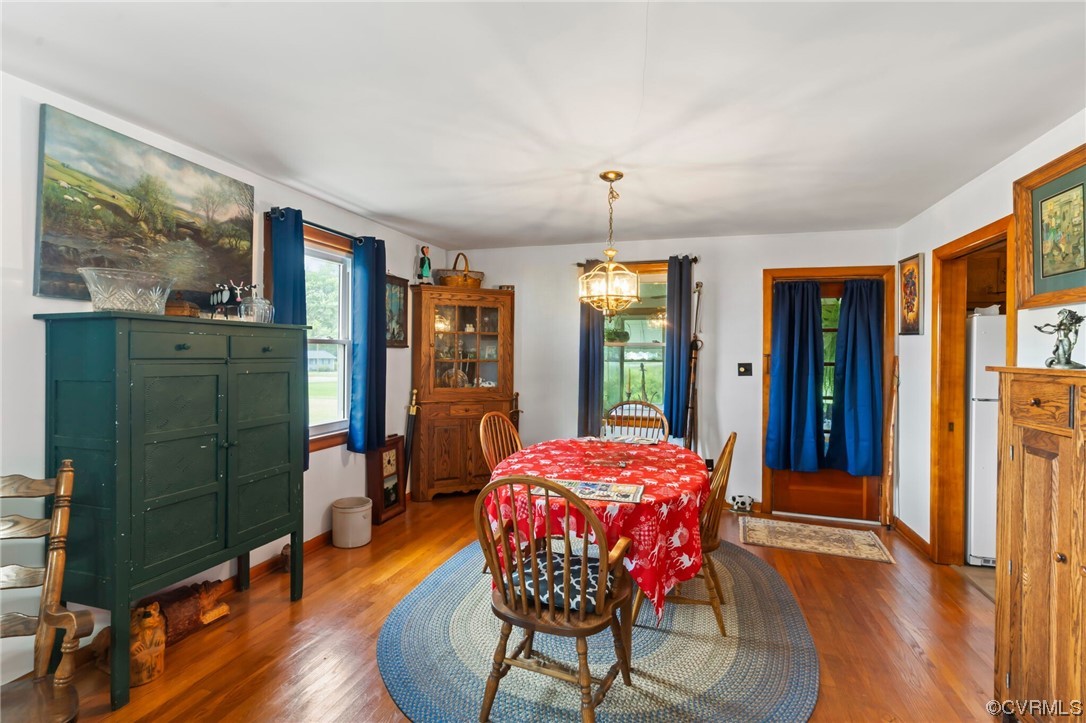 2043 Ridge Road Callao, VA 22435 - Photo 7 of 30 Gallery Image 7
