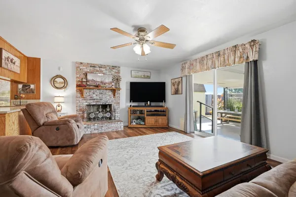 $350,000 | 339 North Lombardi Street, Porterville, CA 93257