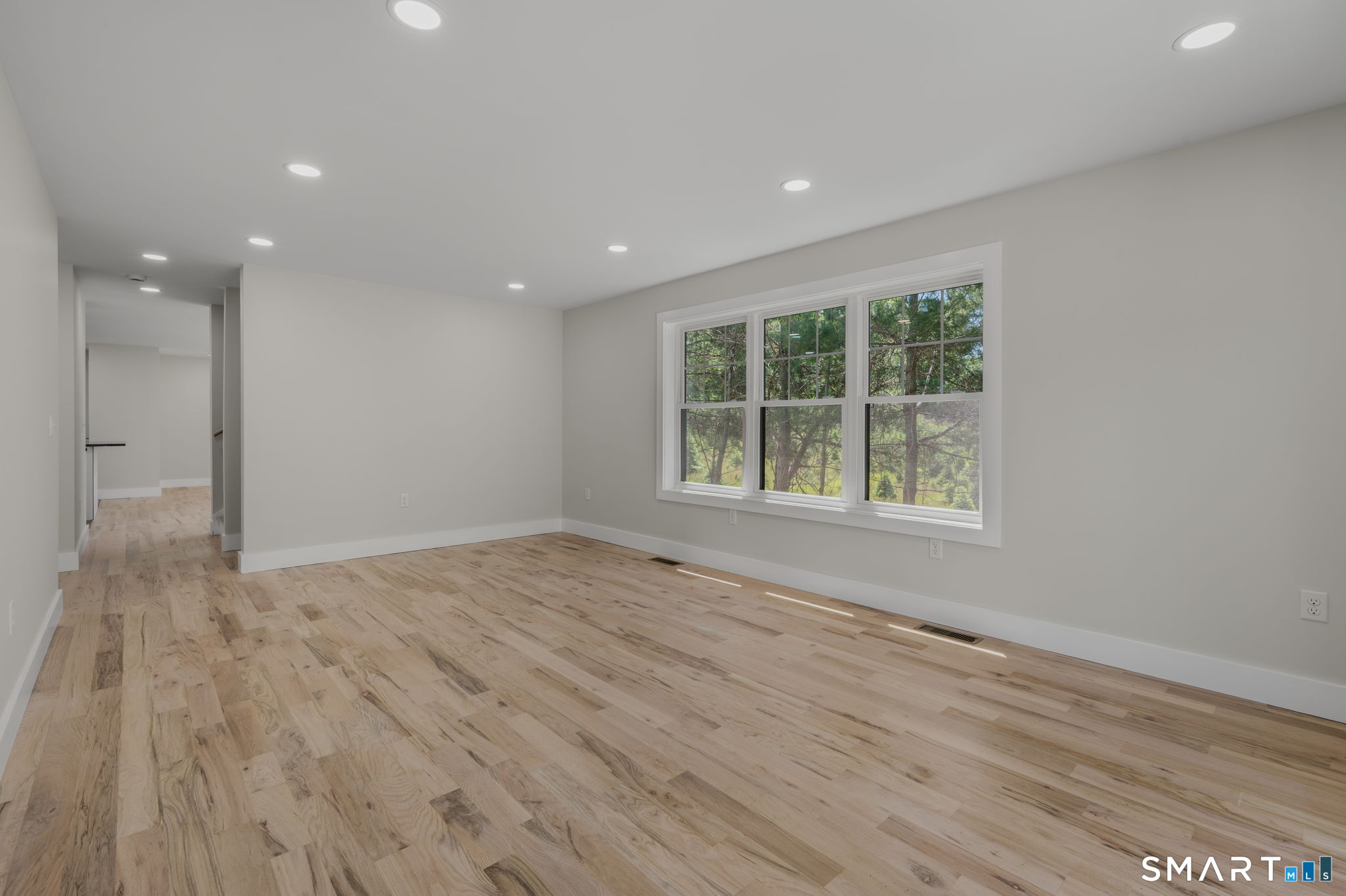 73 Cow Hill Road Clinton, CT 06413 - Photo 12 of 40