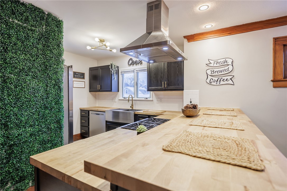 20 Florida Avenue Greece, NY 14616 - Photo 27 of 49