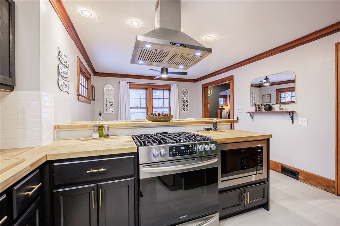 20 Florida Avenue Greece, NY 14616 - Photo 30 of 49