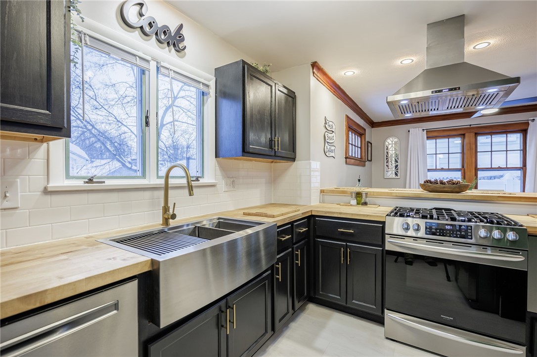 20 Florida Avenue Greece, NY 14616 - Photo 31 of 49