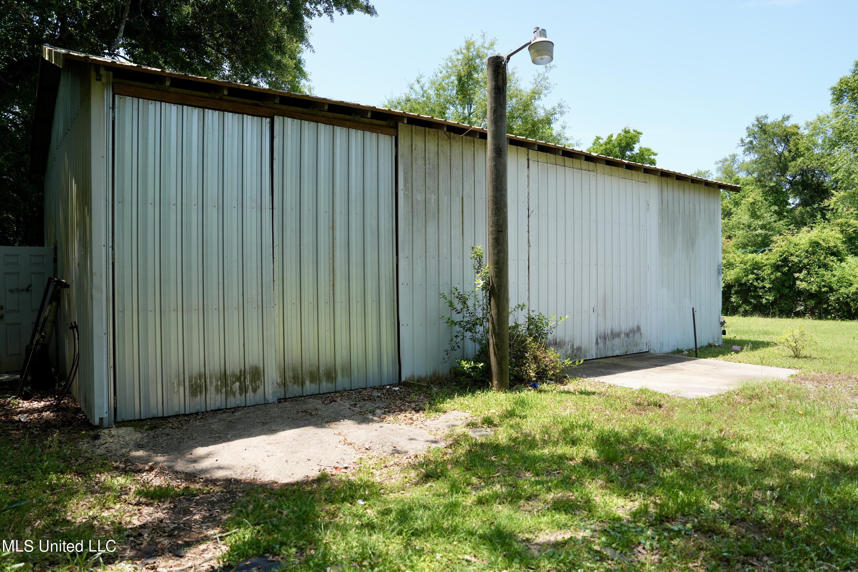 619 Old Pass Road West Long Beach, MS 39560 - Photo 26 of 31 7RV02191