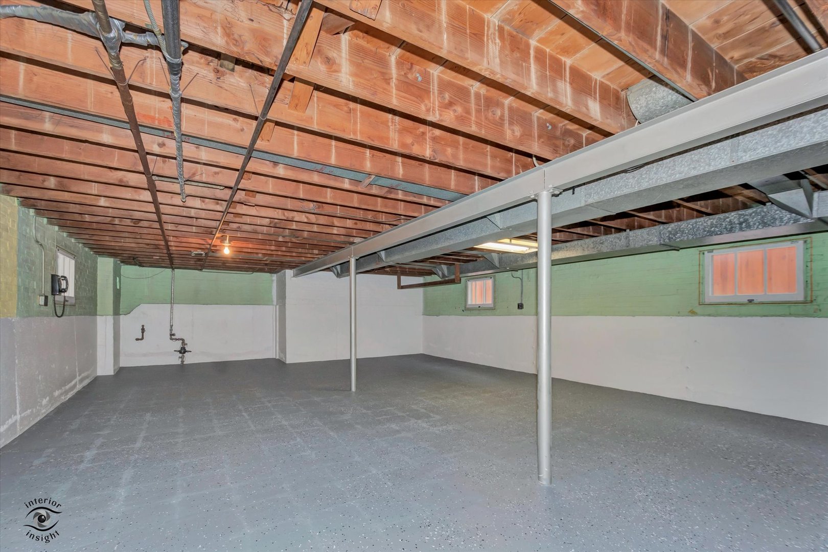 6049 South Mobile Avenue Chicago, IL 60638 - Photo 17 of 26 a view of an empty room