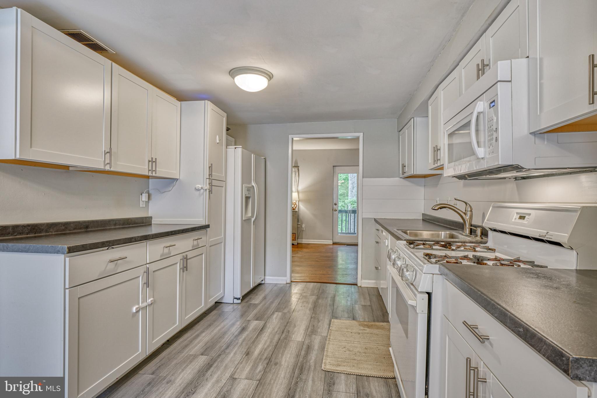 9620 Basket Ring Road Columbia, MD 21045 - Photo 8 of 58