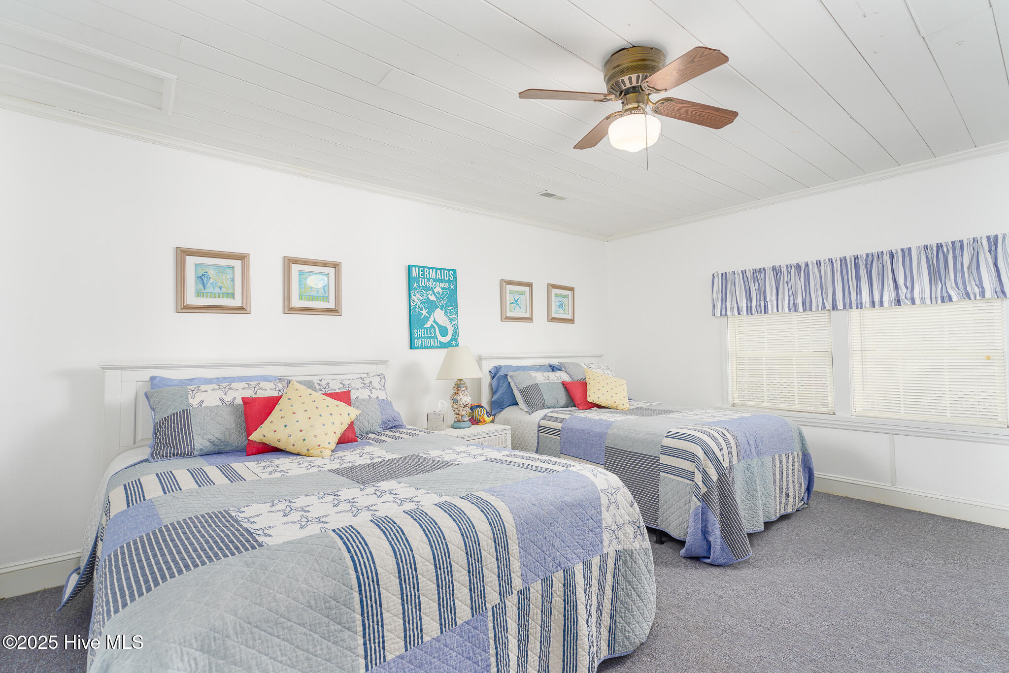 135 Minnesott Beach Road Minnesott Beach, NC 28510 - Photo 16 of 35 135 Minnesott Beach Rd _ Interior (14 of