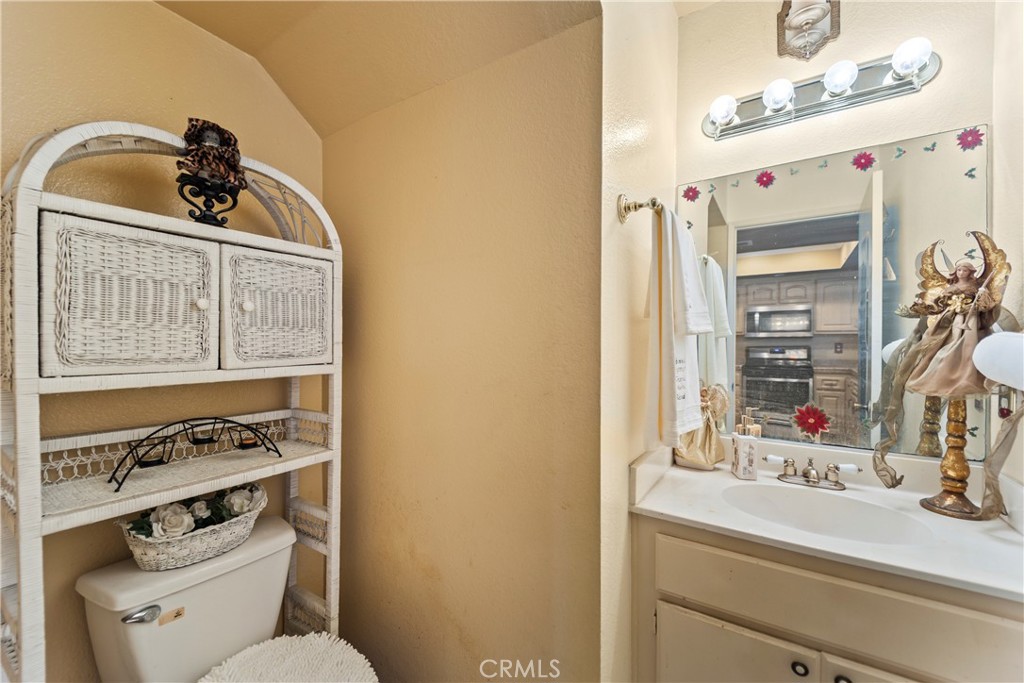 6535 72 Nd, Unit 1 Paramount, CA 90723 - Photo 14 of 32