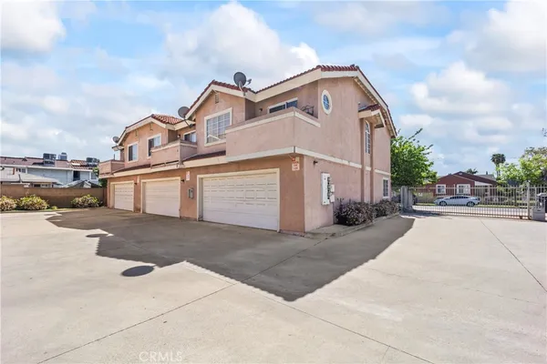 $515,000 | 6535 72 Nd, Unit 1, Paramount, CA 90723