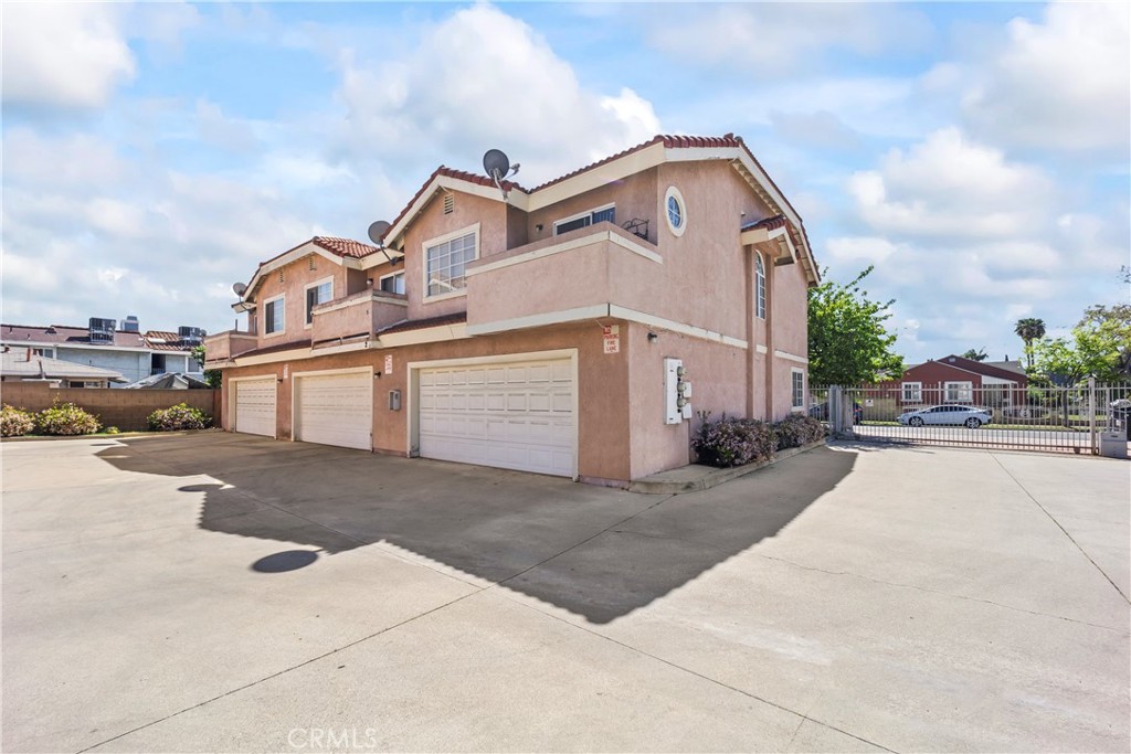 6535 72 Nd, Unit 1 Paramount, CA 90723 - Photo 6 of 32