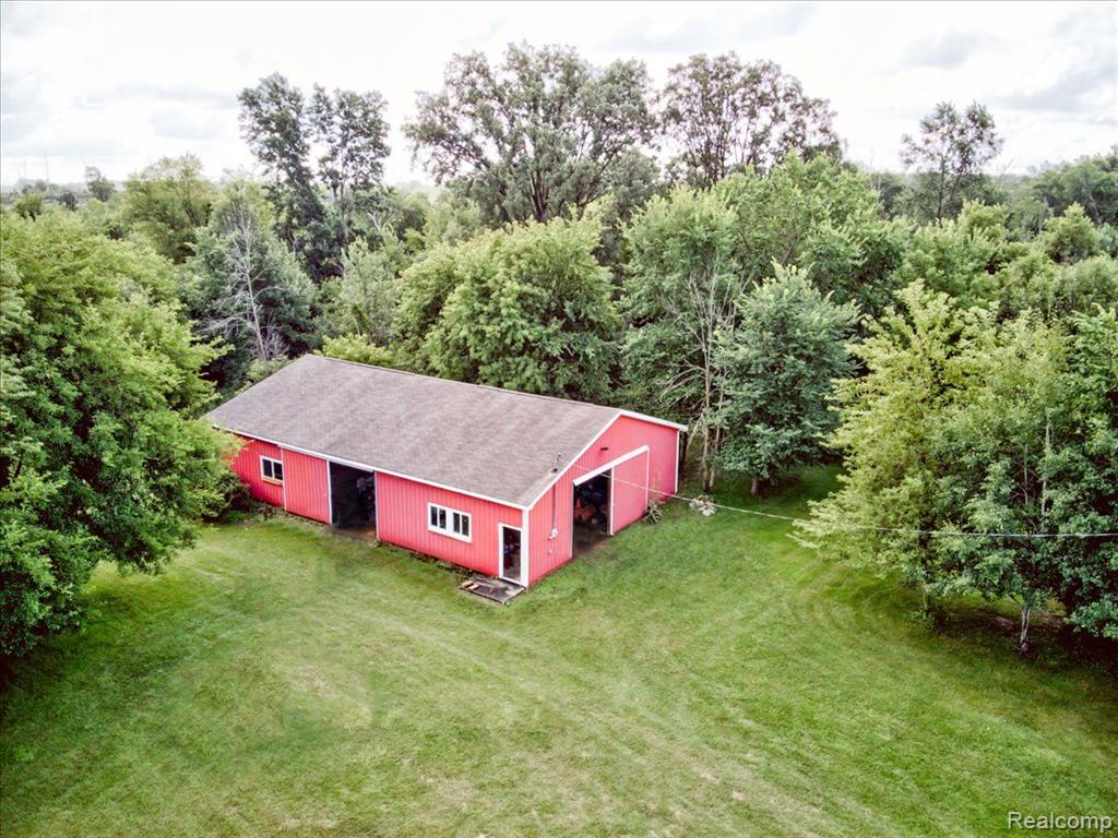 8432 Jordan Road Yale, MI 48097 - Photo 4 of 34